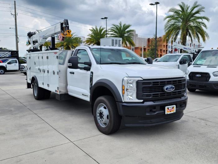 2024 Ford F-600-3