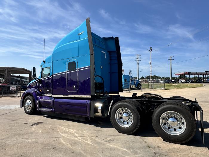 2019 Peterbilt 579-5