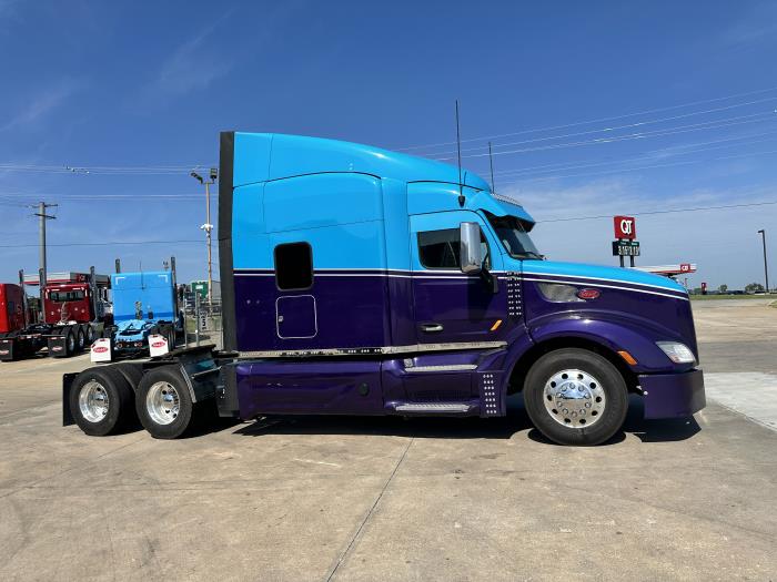 2019 Peterbilt 579-9