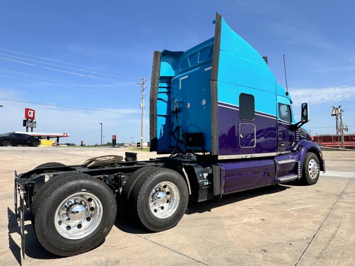 2019 Peterbilt 579-11