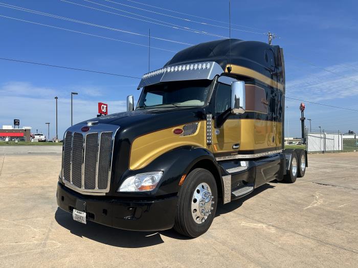 2020 Peterbilt 579-1