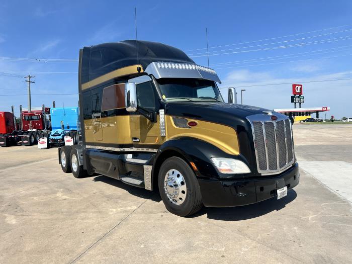 2020 Peterbilt 579-10