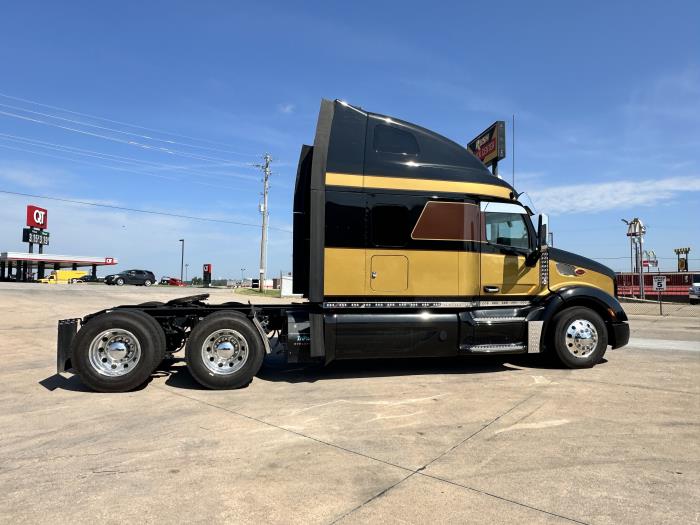 2020 Peterbilt 579-13