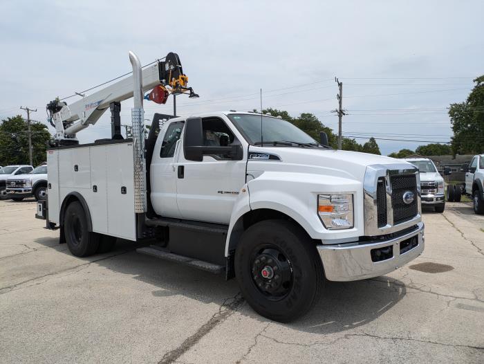 2024 Ford F-750-3