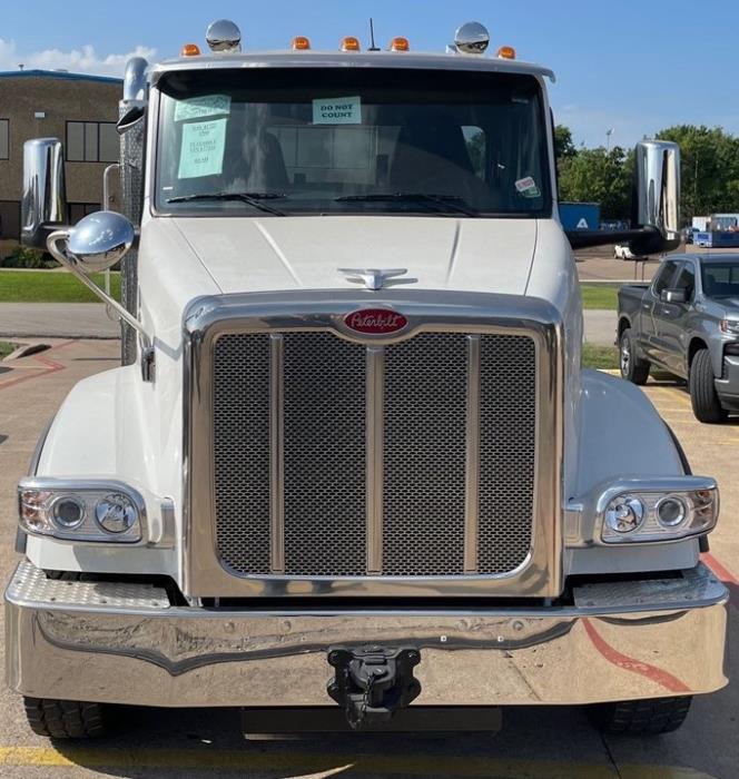 2024 Peterbilt 567-8