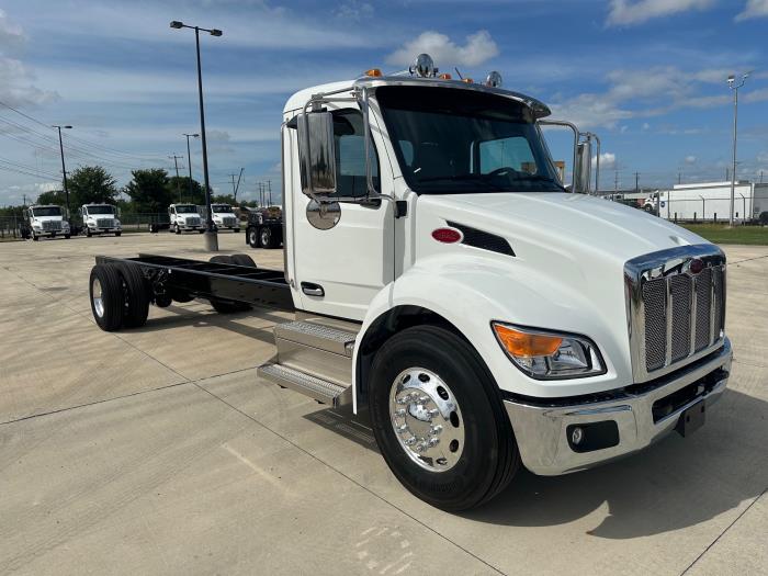 2025 Peterbilt 536-7