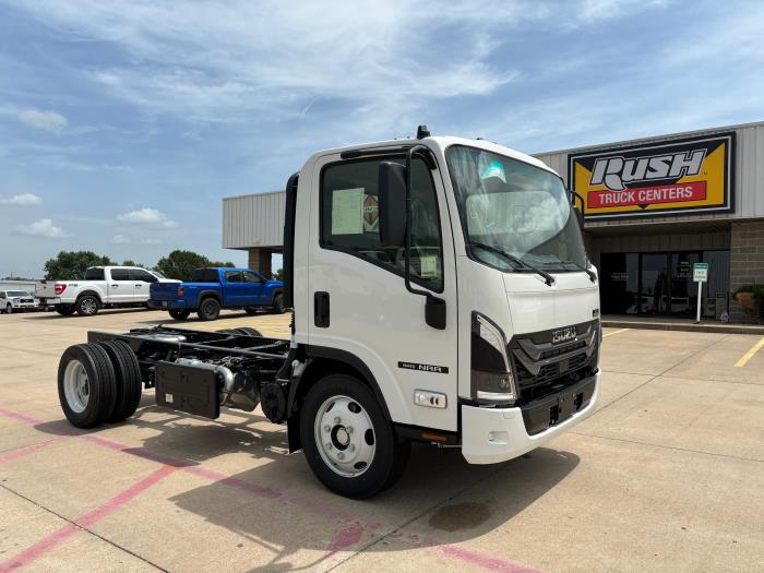 2025 Isuzu NRR-1