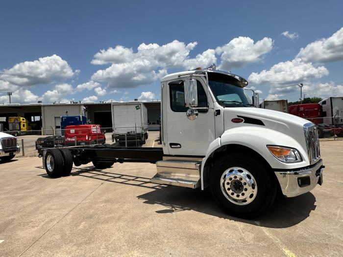 2025 Peterbilt 536-7