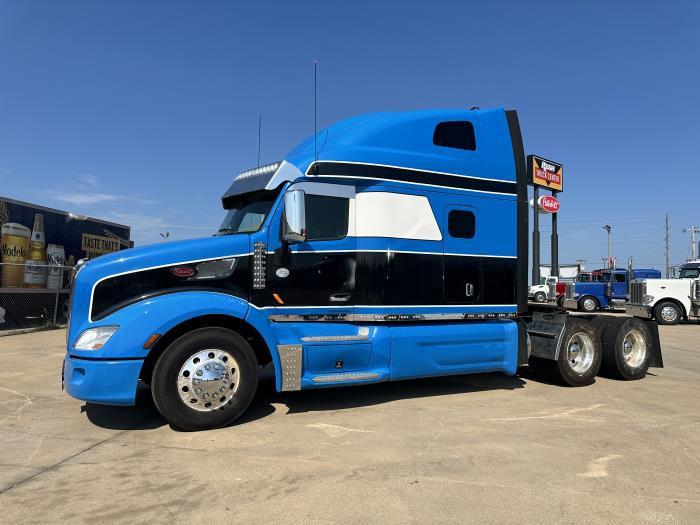 2020 Peterbilt 579-3