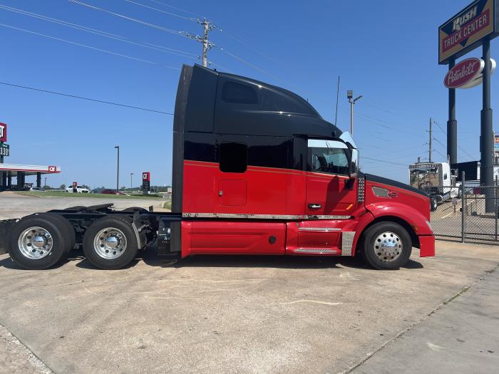 2020 Peterbilt 579-15