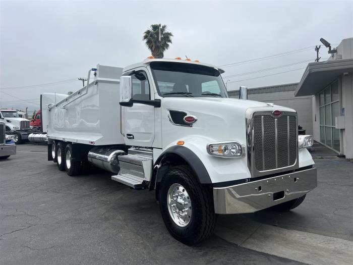 2025 Peterbilt 567-4