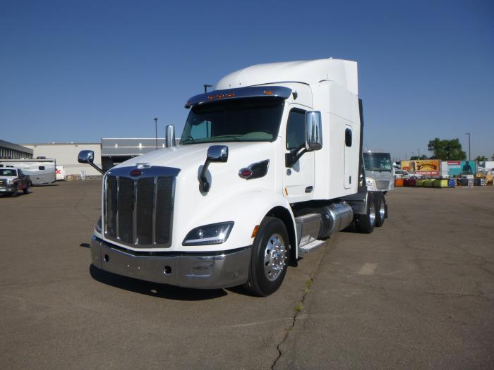 2020 Peterbilt 579-1