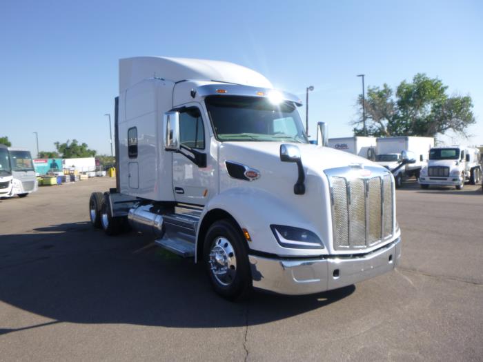 2020 Peterbilt 579-2