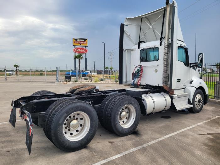 2021 Kenworth T680-4