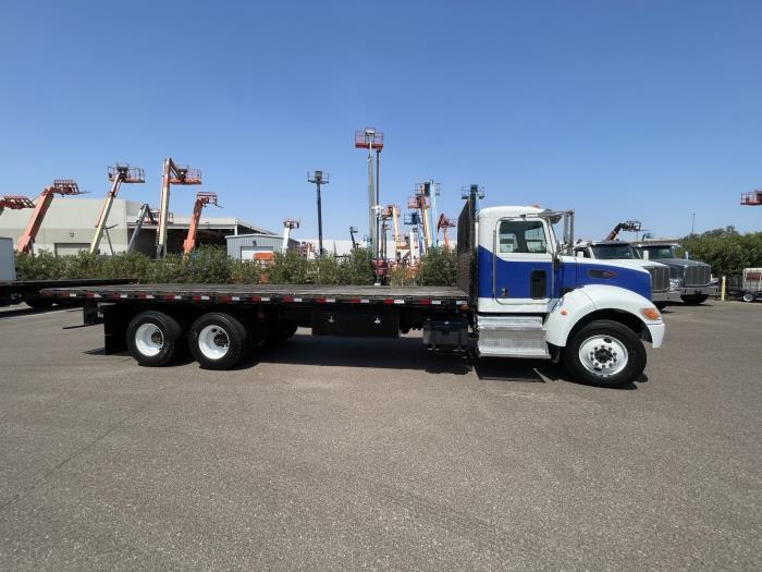 2016 Peterbilt 348-6