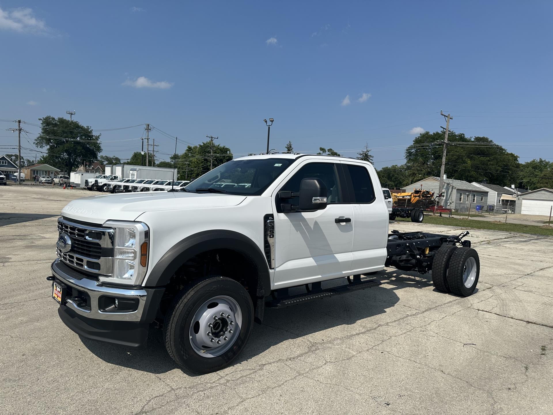 New 2024 Ford F-450 XL Super Cab 4x4, Cab Chassis for sale #1774625 - photo 1