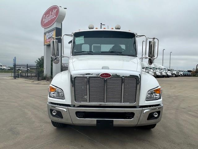 2025 Peterbilt 536-11