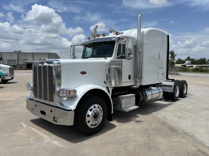 2020 Peterbilt 389-1