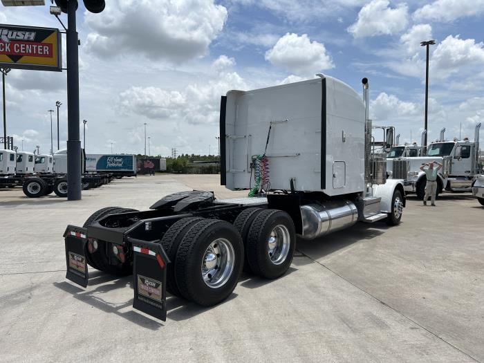 2020 Peterbilt 389-5