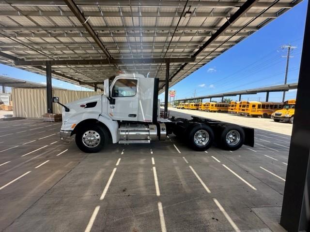 2018 Peterbilt 579-3