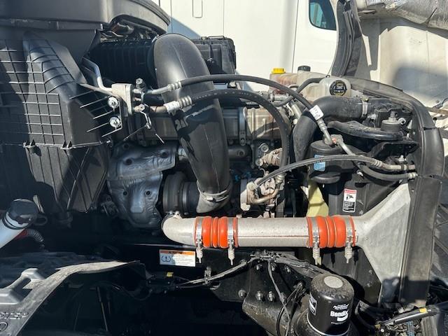 2021 Freightliner Cascadia-4