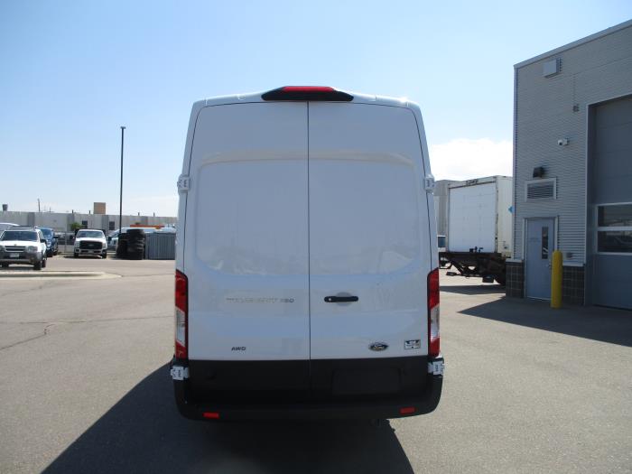 2024 Ford Transit-350-10