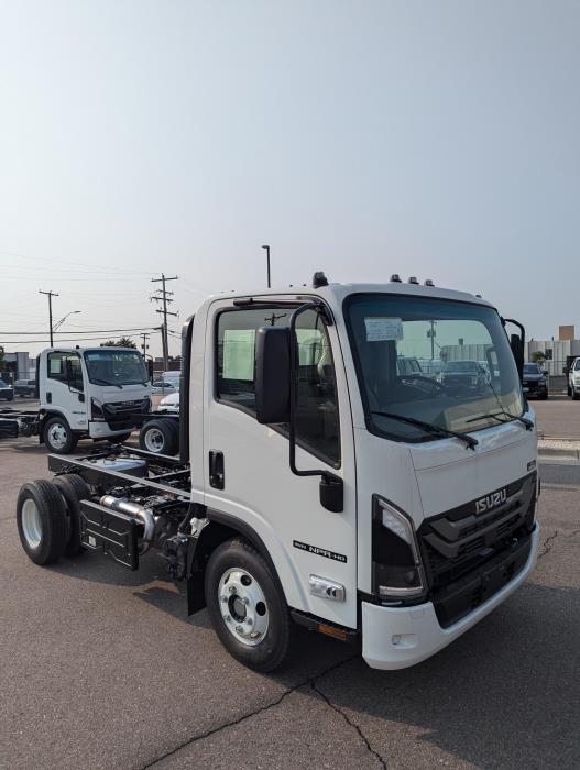 2024 Isuzu NPR-XD-3