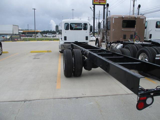 2025 Peterbilt 536-2