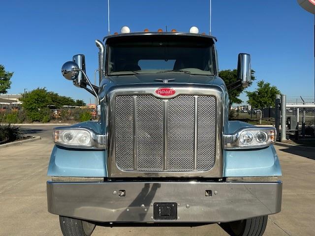 2021 Peterbilt 567-13