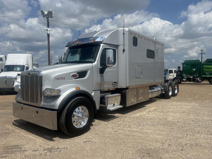 2020 Peterbilt 567-42