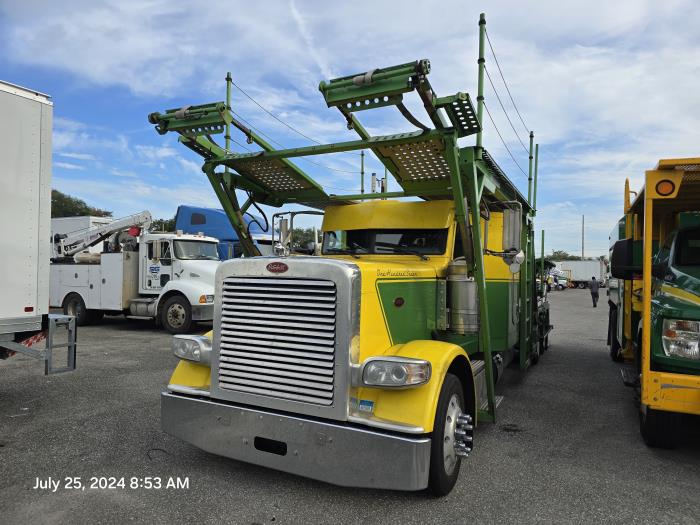 2021 Peterbilt 389-2