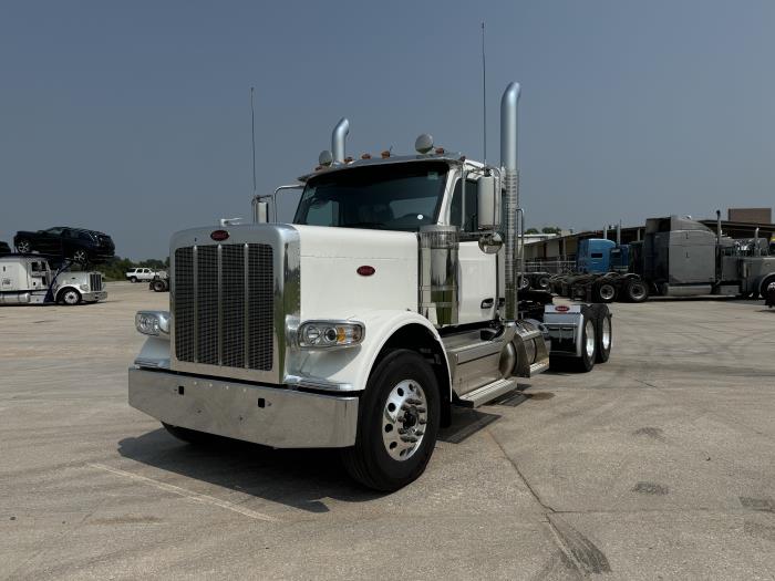 2025 Peterbilt 589-2