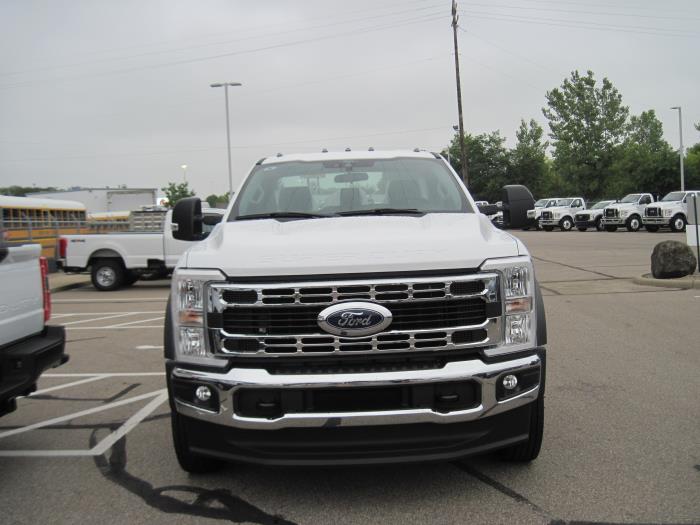 2024 Ford F-550-5