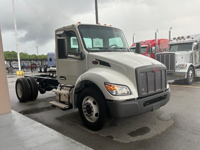 2025 Peterbilt 536-4