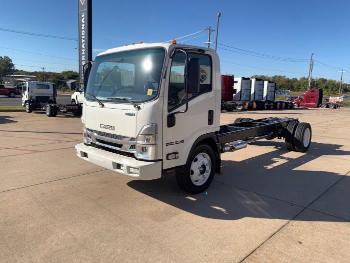 2024 Isuzu NPR-HD-3