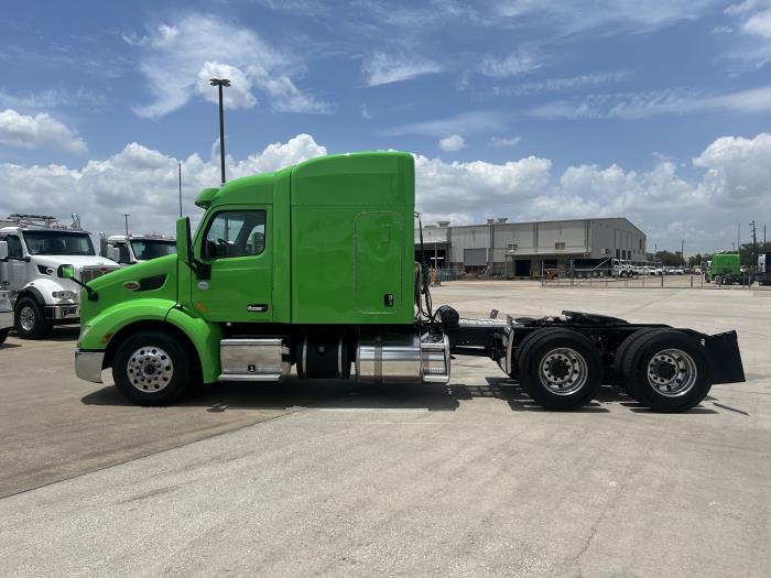 2019 Peterbilt 579-2