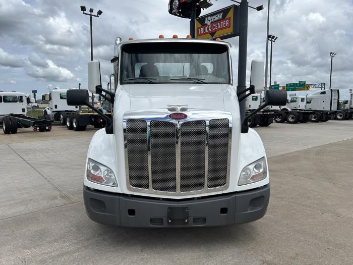 2020 Peterbilt 579-8