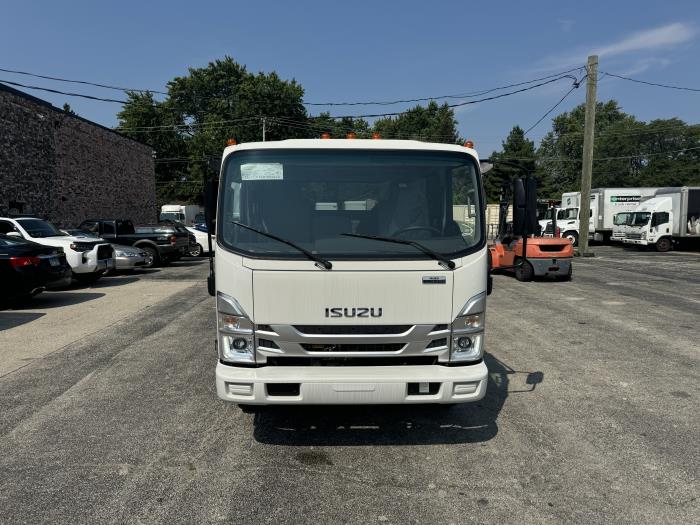 2024 Isuzu NPR-XD-5