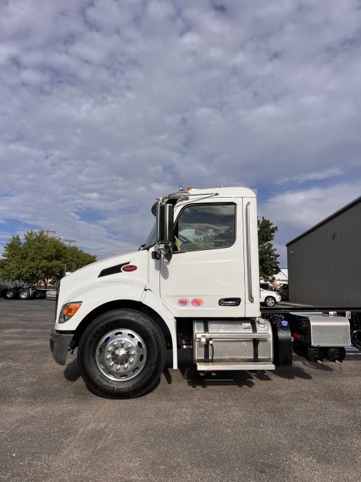 2025 Peterbilt 536-8