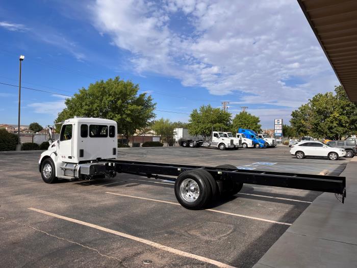 2025 Peterbilt 536-3