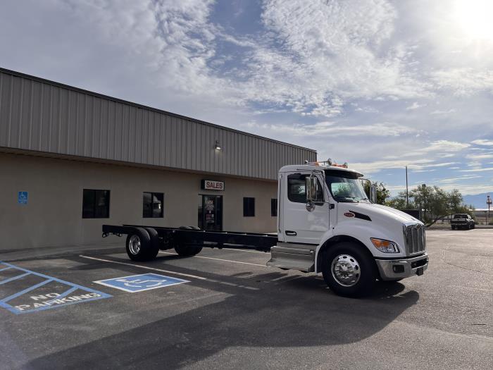 2025 Peterbilt 536-6