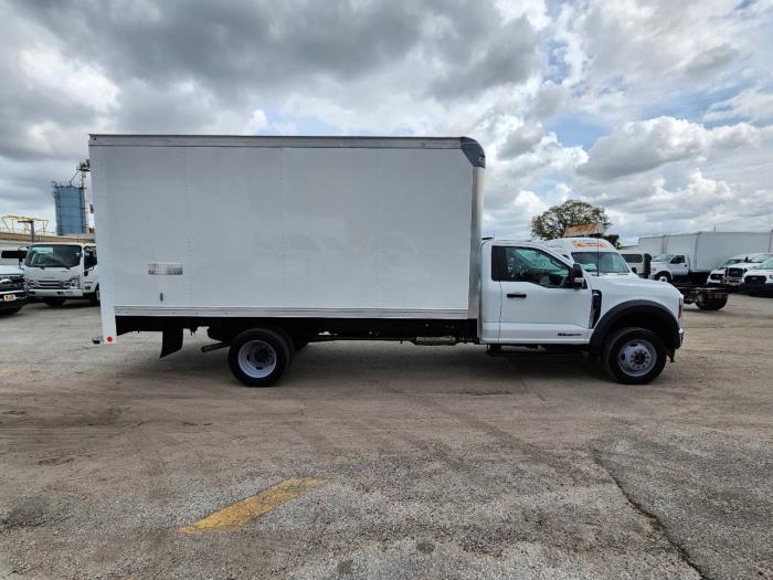 2024 Ford F-550-4