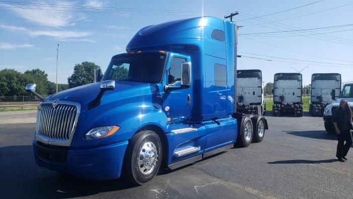 2019 International LT625-1