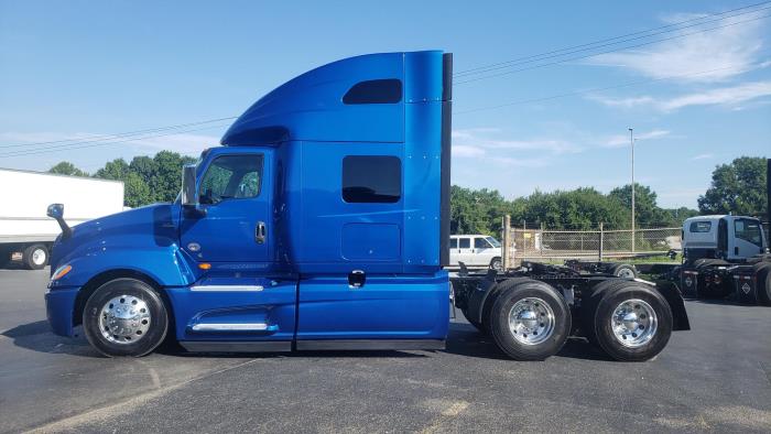 2019 International LT625-8