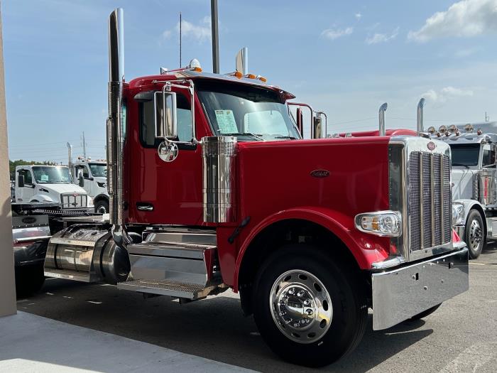 2025 Peterbilt 589-5