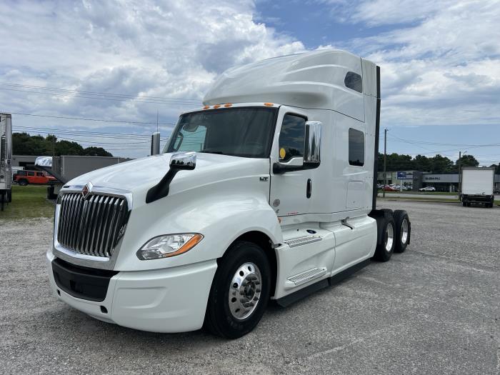 2019 International LT625-3