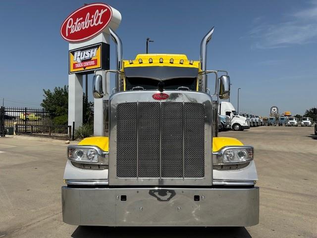 2023 Peterbilt 389-16