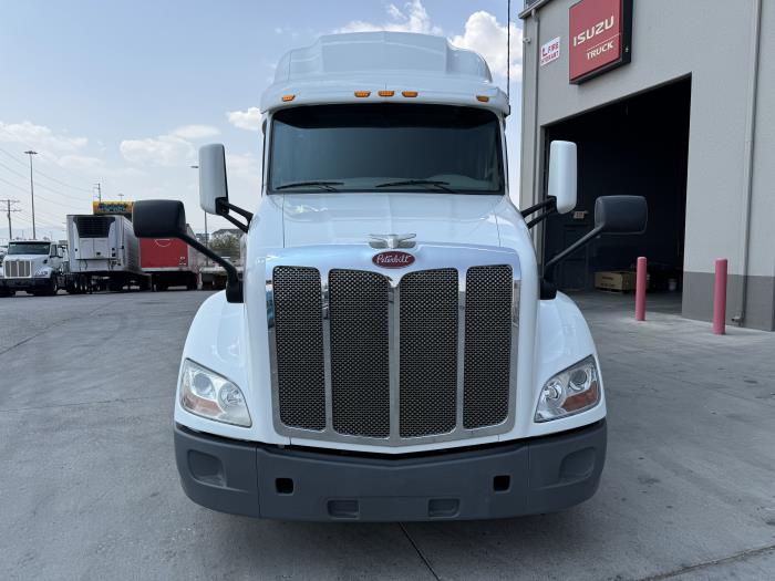 2021 Peterbilt 579-2