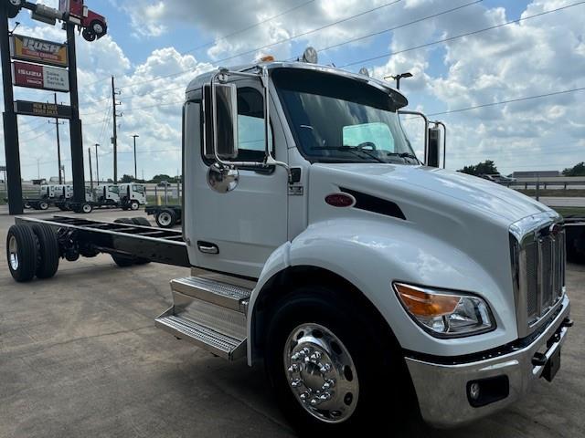 2025 Peterbilt 536-3