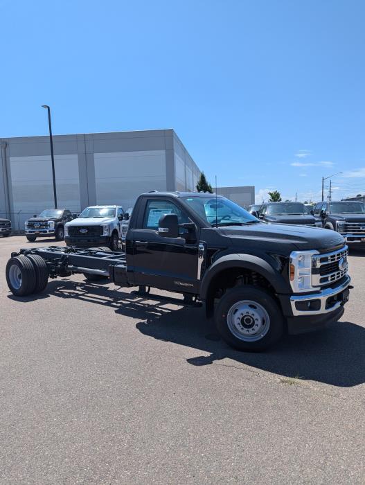 2024 Ford F-600-3